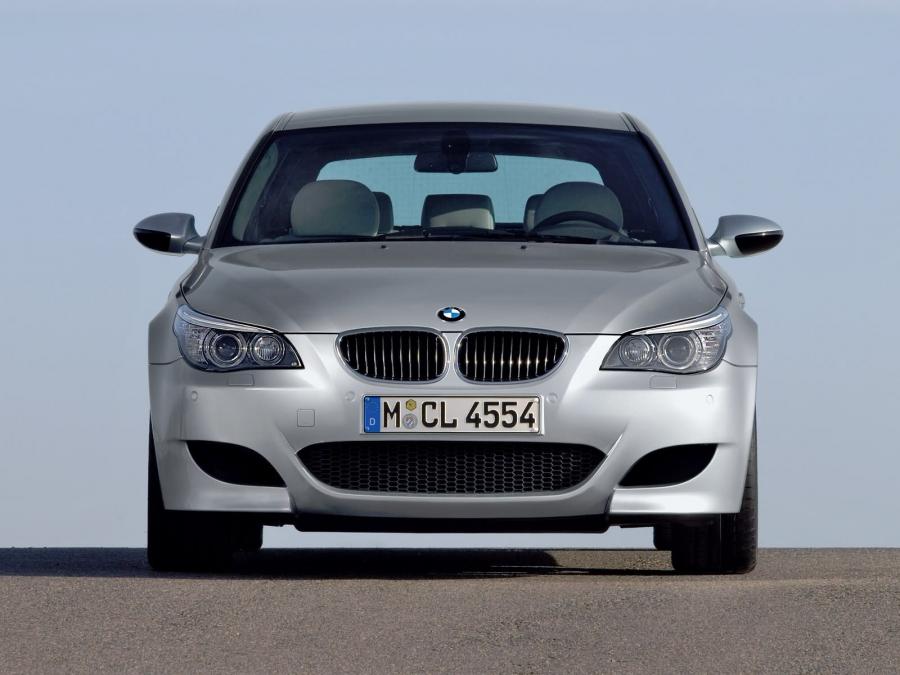  BMW M5 Touring 2007 года  (фото 33 из 56)